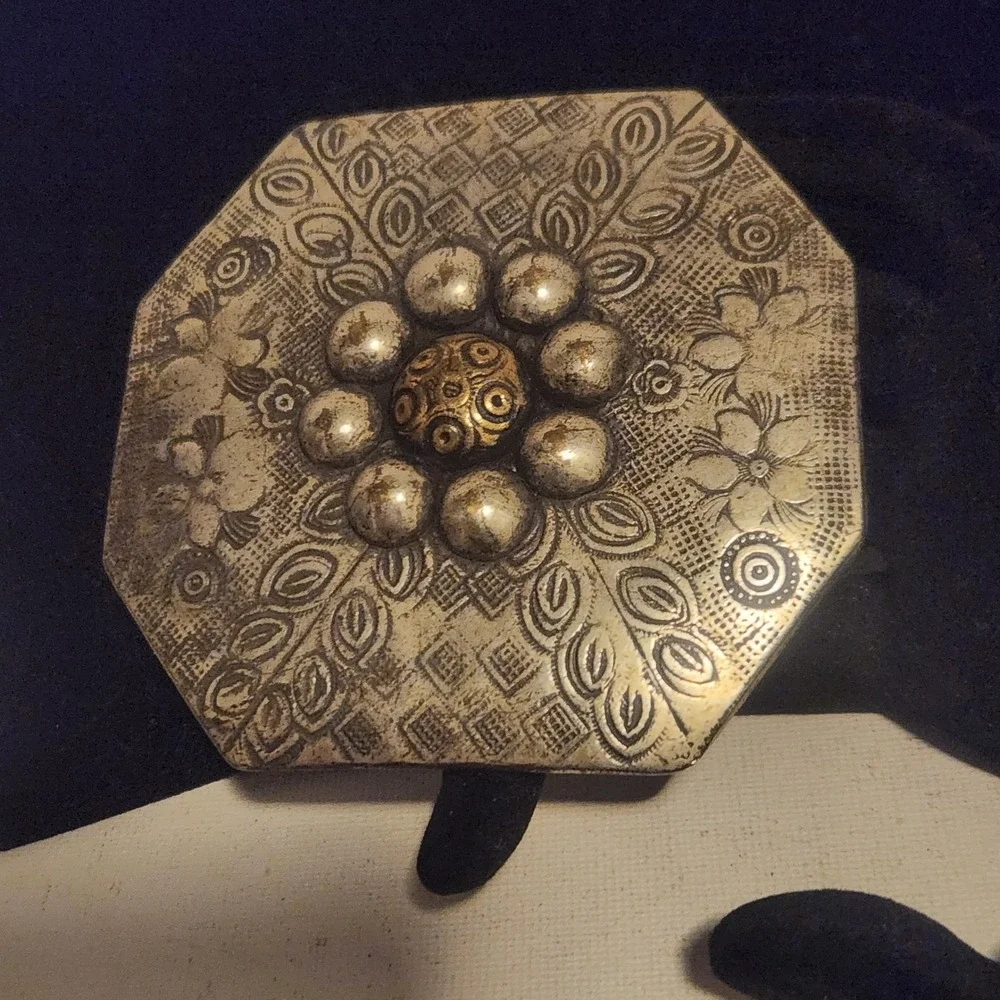 Vintage Octagonal Floral Etched Mixed Metal Belt Buckle Silver‎ Brass Tone Boho